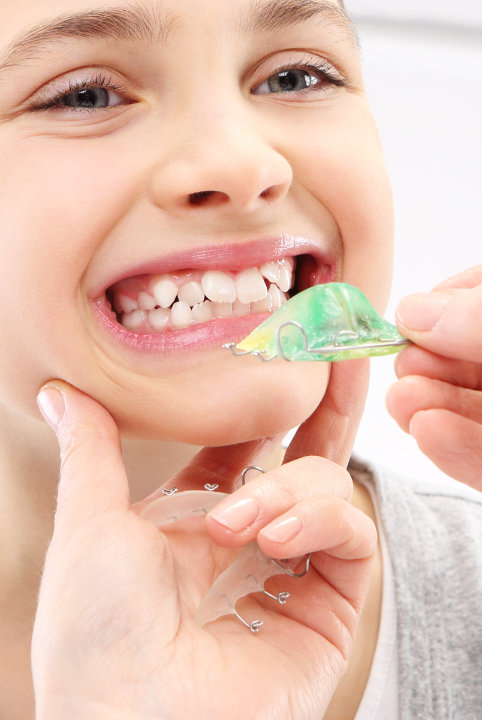 Functional growth appliances