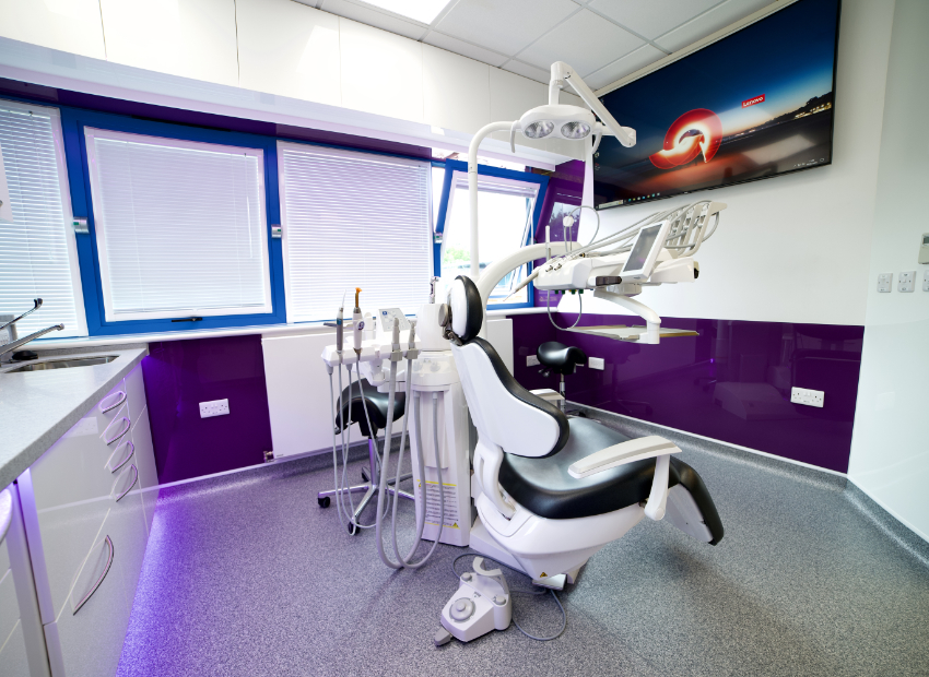 In-house digital lab: cutting-edge dental technology 